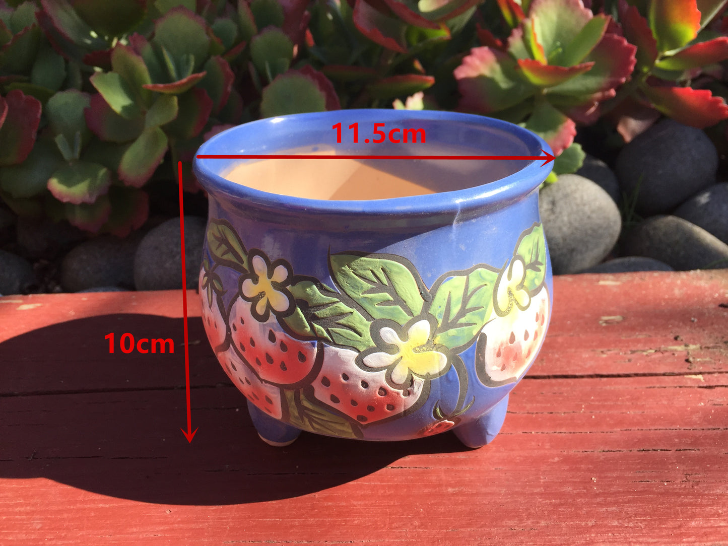 4x Succulent ceramic pots strawberry pattern 11.5cm diameter 10cm height